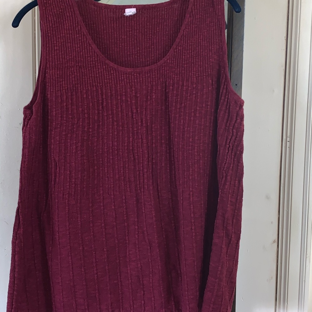 Jones New York Sweater Vest. 2x. Dark Red.
